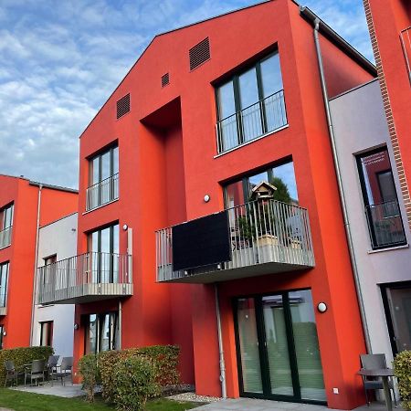 Pole Poppenspaeler Mit Ladestation Büsum Zewnętrze zdjęcie